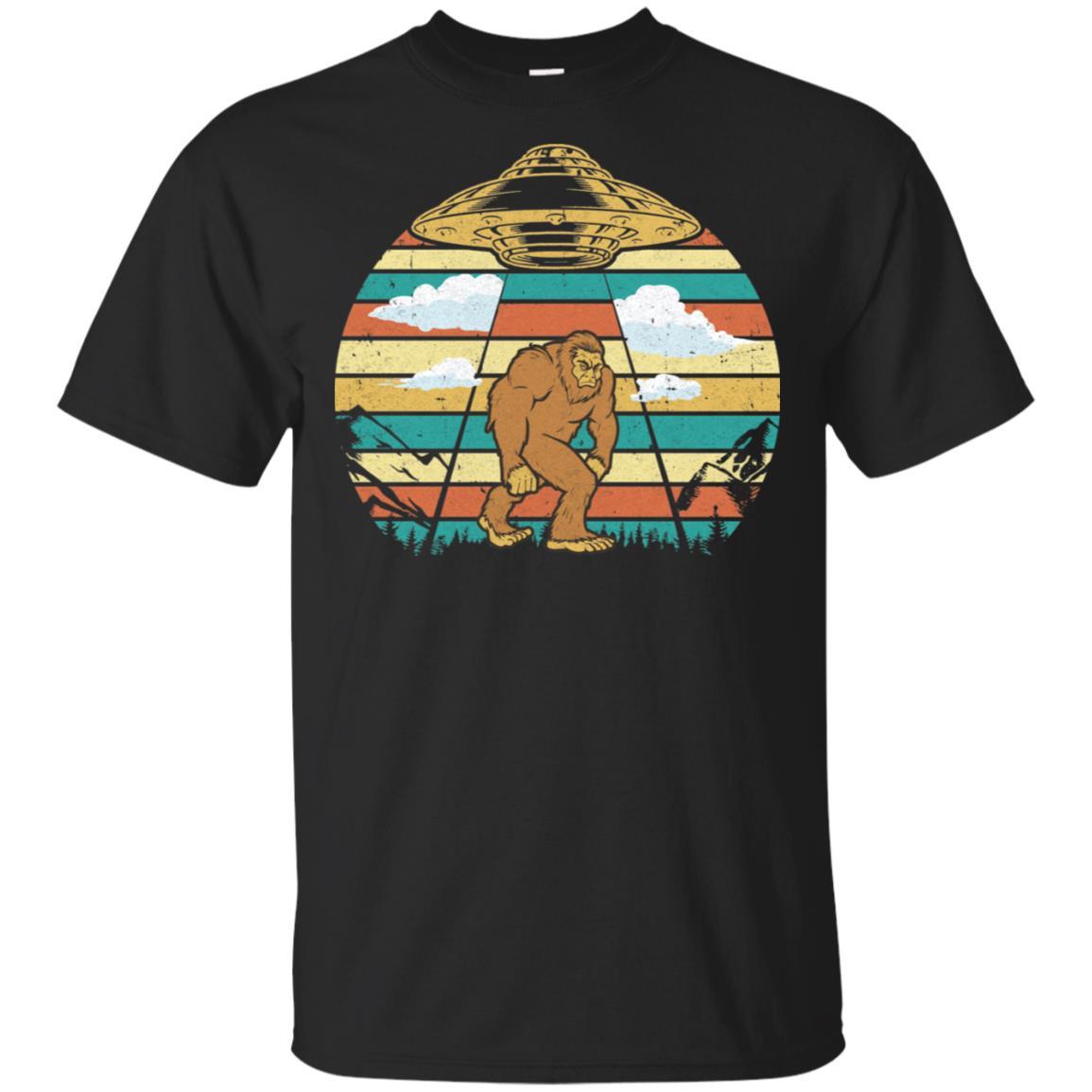 Vintage Retro Classic Bigfoot UFO Believe Gift