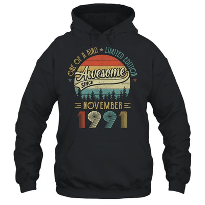 November 1991 Vintage 30 Years Old Retro 30th Birthday Gift-T-Shirt & Hoodie-Pullover Hoodie-Black