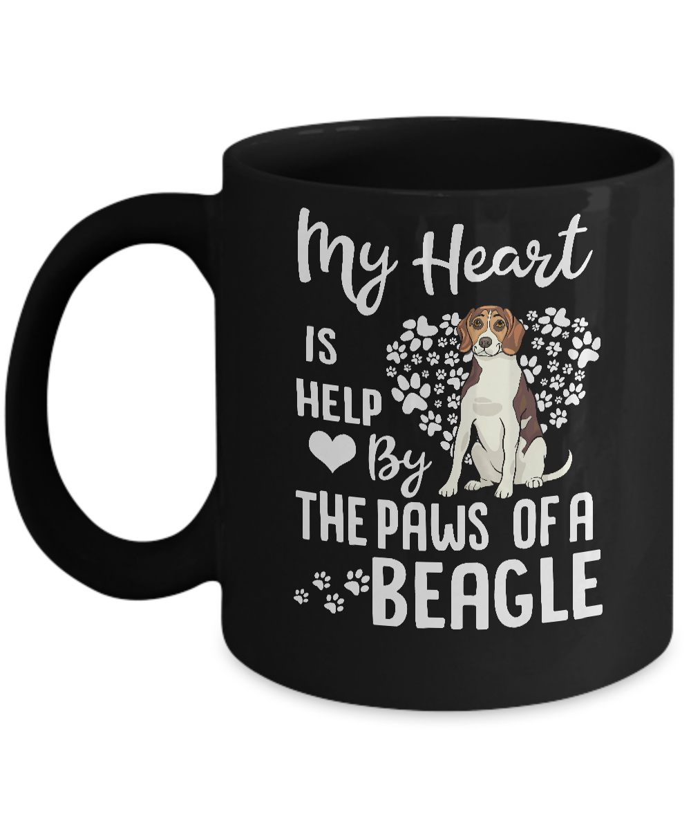 My Heart Is Held By The Paws Of A Beagle Lover Mug