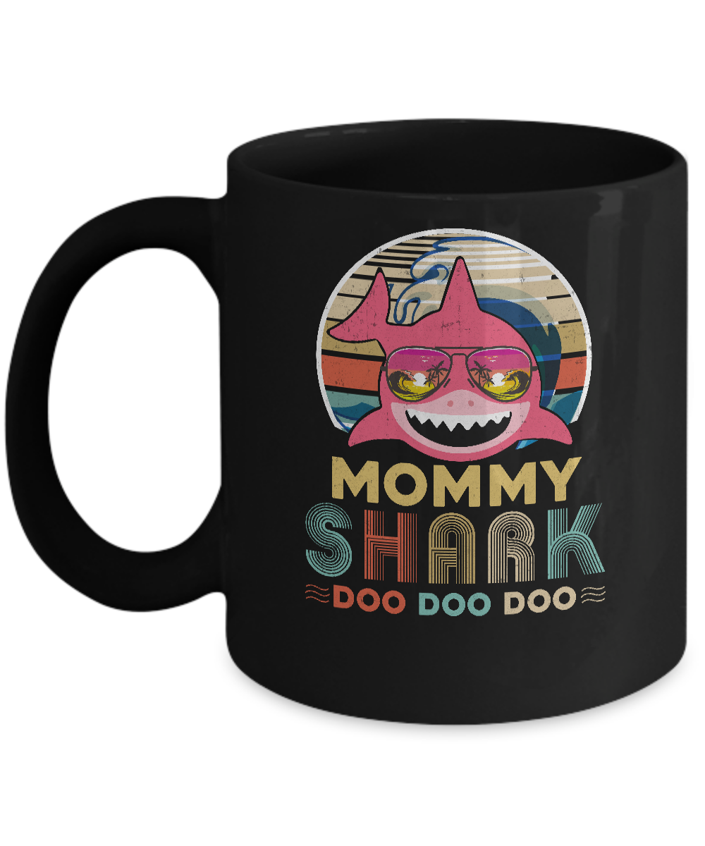 Retro Vintage Mommy Shark Doo Doo Doo Mug